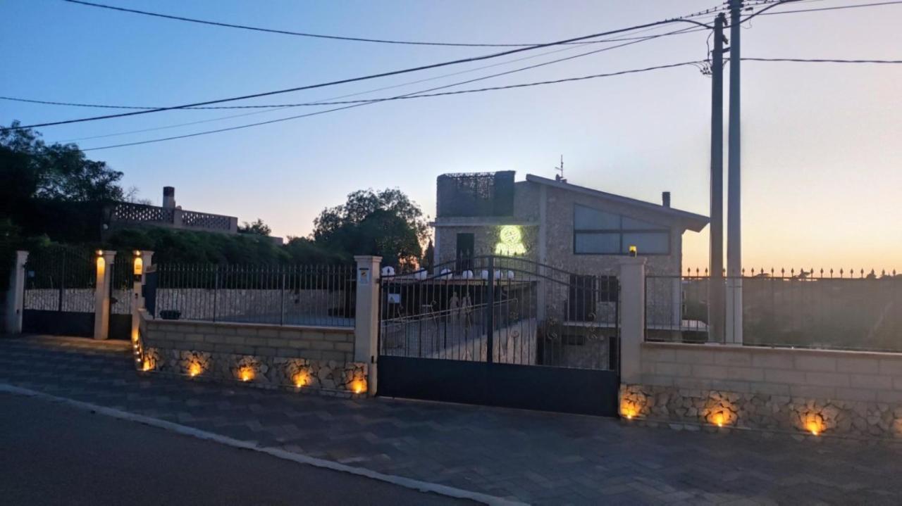 Villa Aurora Калтаджироне Екстериор снимка